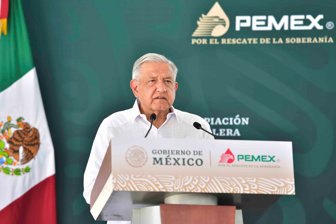 Vetará AMLO la ley que embarga sueldos para pagar deudas