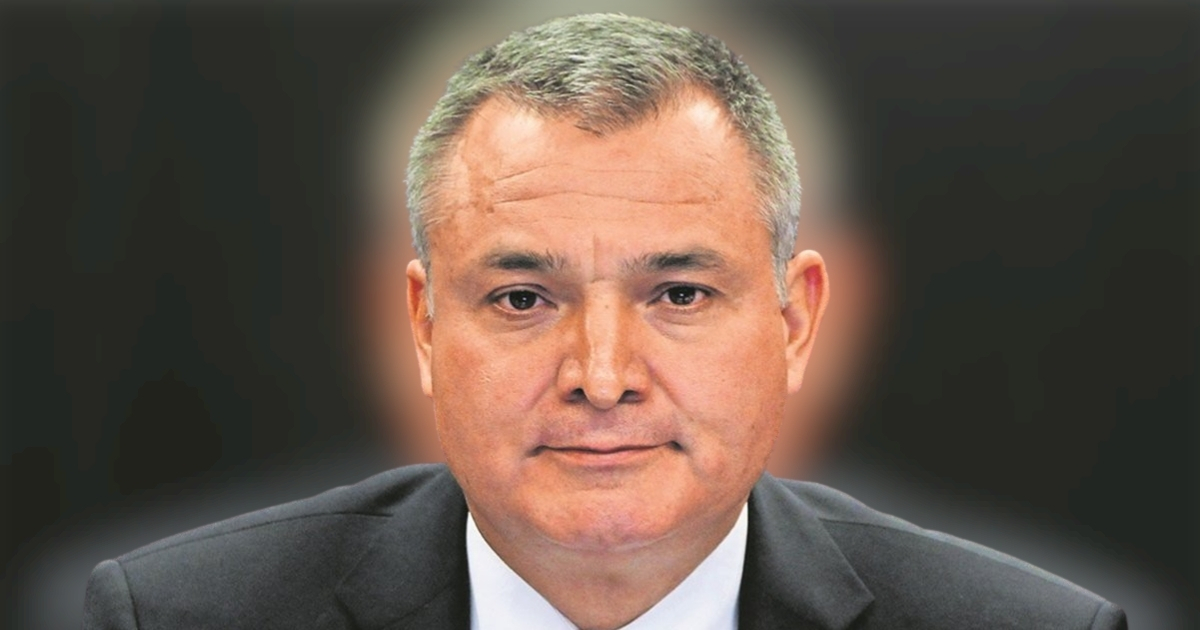 García Luna se queda sin amparos, ordenan asegurar sus propiedades