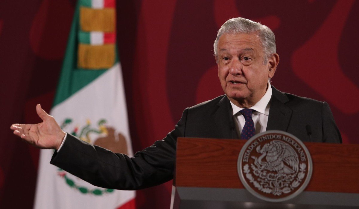 “Se cometió un acto de traición a México”, acusa AMLO por rechazo a reforma eléctrica￼