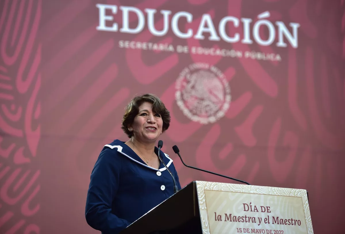 Delfina Gómez arrasa en encuesta de reconocimiento de Morena para Edomex