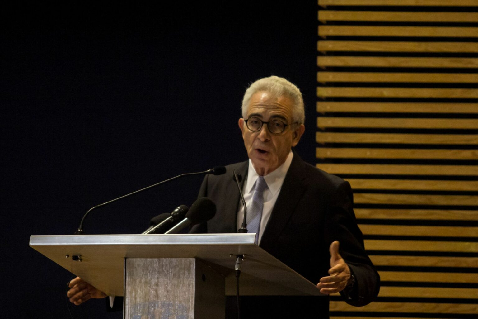 Banxico paga millonarias pensiones vitalicias a Zedillo, Carstens, Gil Díaz…