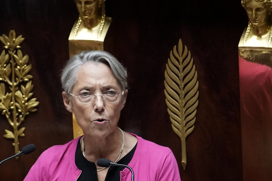 Francia anuncia la nacionalización total de la energía eléctrica