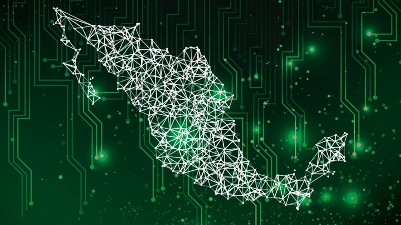 Anuncia AMLO inversión de 30 mil mdp para última etapa de “Internet Para Todos”