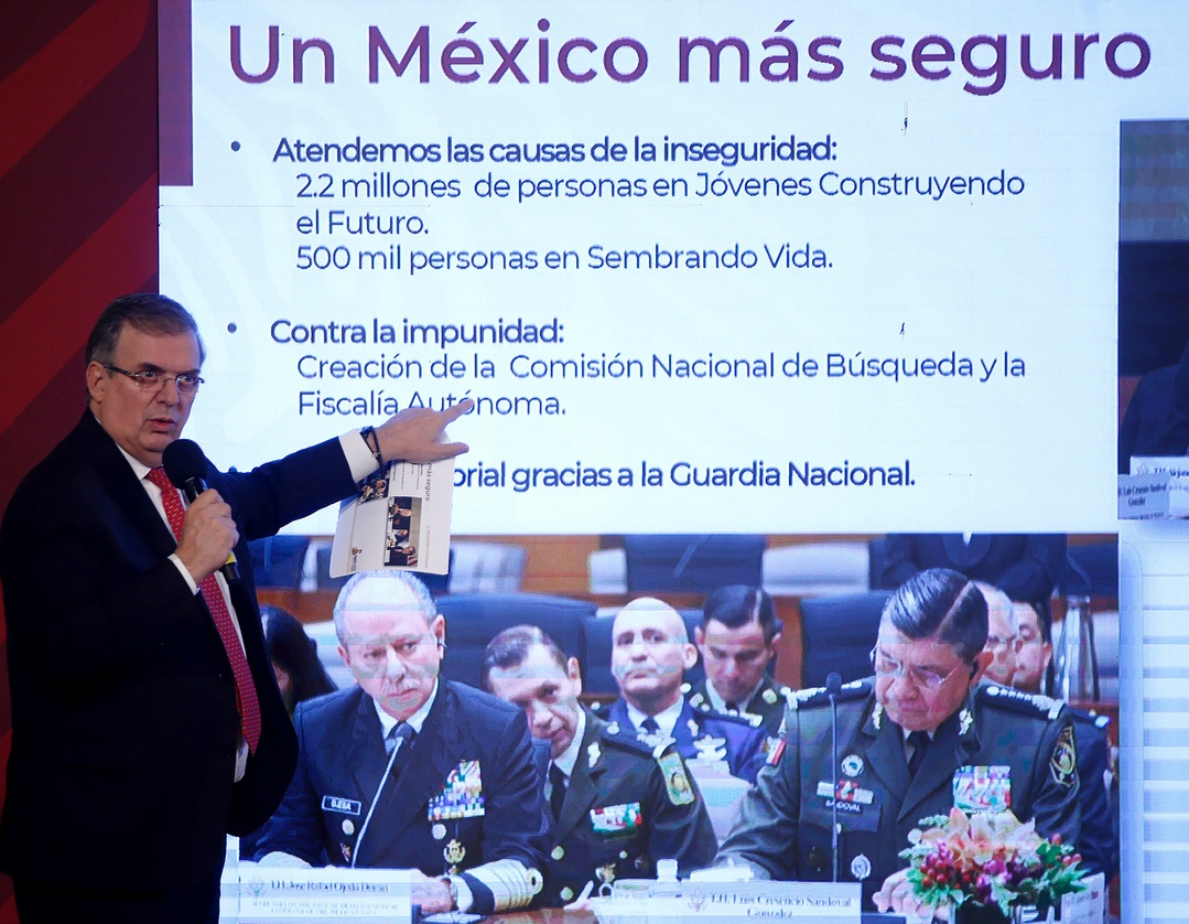 Fija la SRE a Ken Salazar los límites de su actuación en México