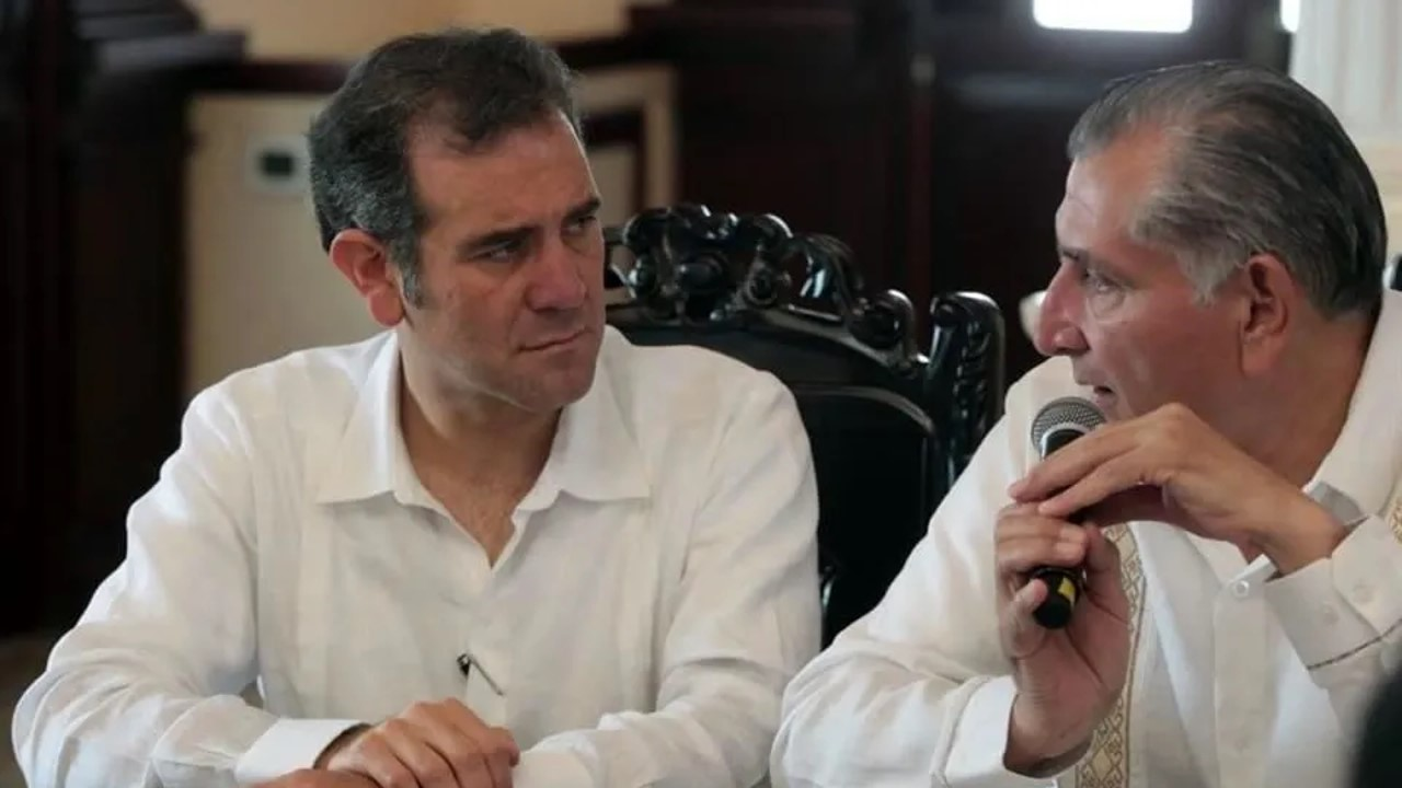“Sinvergüenza” así llamó Adán Augusto a Lorenzo Córdova por sueldazo y cobrar bono matrimonial