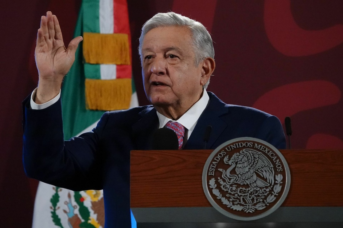 Respalda AMLO informe de Encinas sobre caso Ayotzinapa