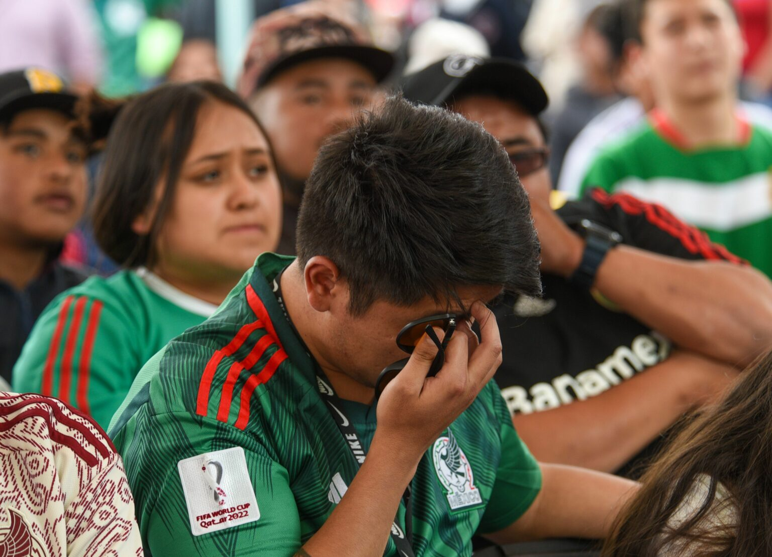 Futbol: entre la esclavitud moderna, la corrupción y el lucro