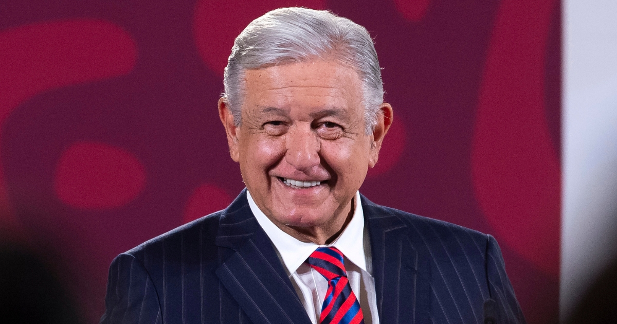 ¡Con broche de oro! AMLO cierra el año con aprobación del 69%
