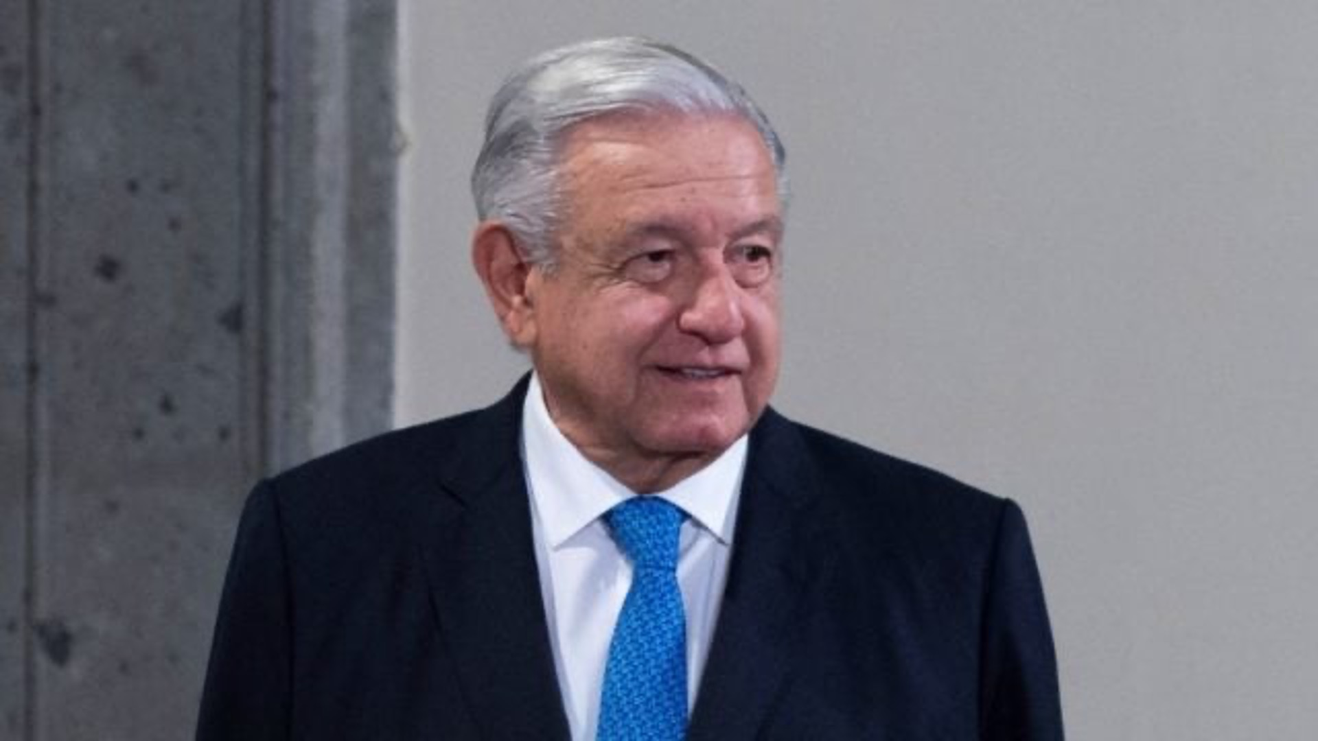 AMLO envía iniciativa a la Cámara de diputados para eliminar, fusionar o incorporar 18 instituciones con otras dependencias de gobierno
