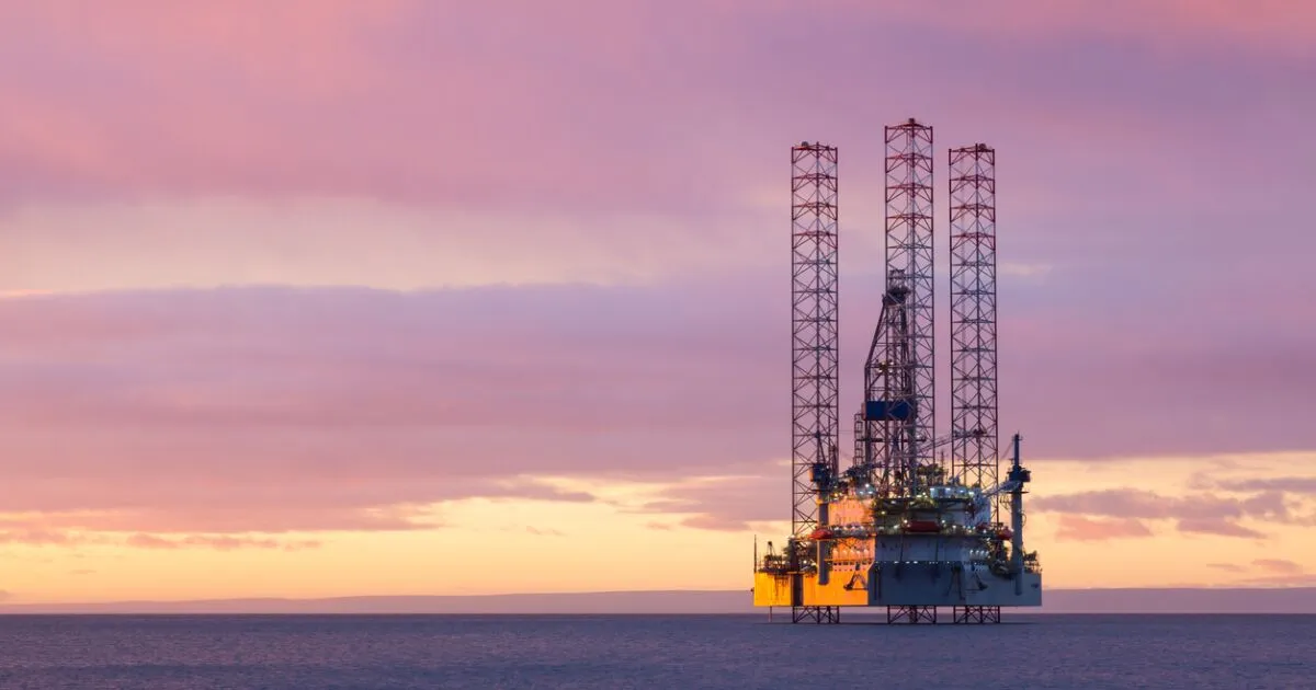 Nuevo megayacimiento dará 180 mil barriles de petróleo diarios