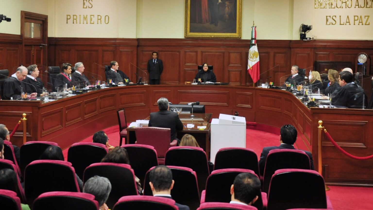 ¡Sin sorpresas! SCJN invalida el plan B. Laynez invade facultades: AMLO