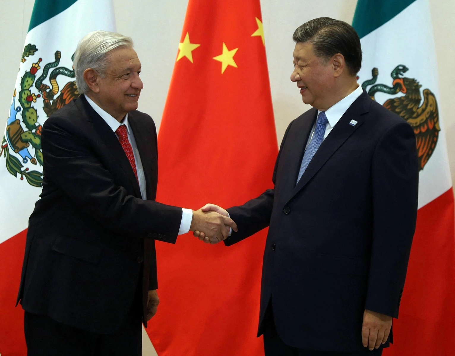Acuerdo con China para reforzar controles contra tráfico de Fentanilo