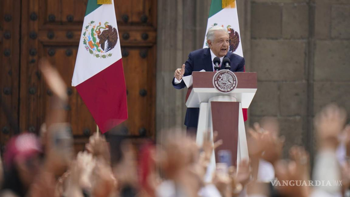 El día que AMLO se despidió y el pueblo lloró en el Zócalo
