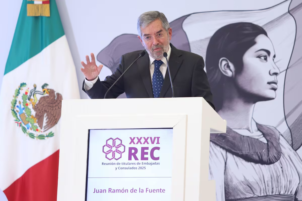 Este es el ‘ejército’ de Sheinbaum para defender a migrantes de Trump