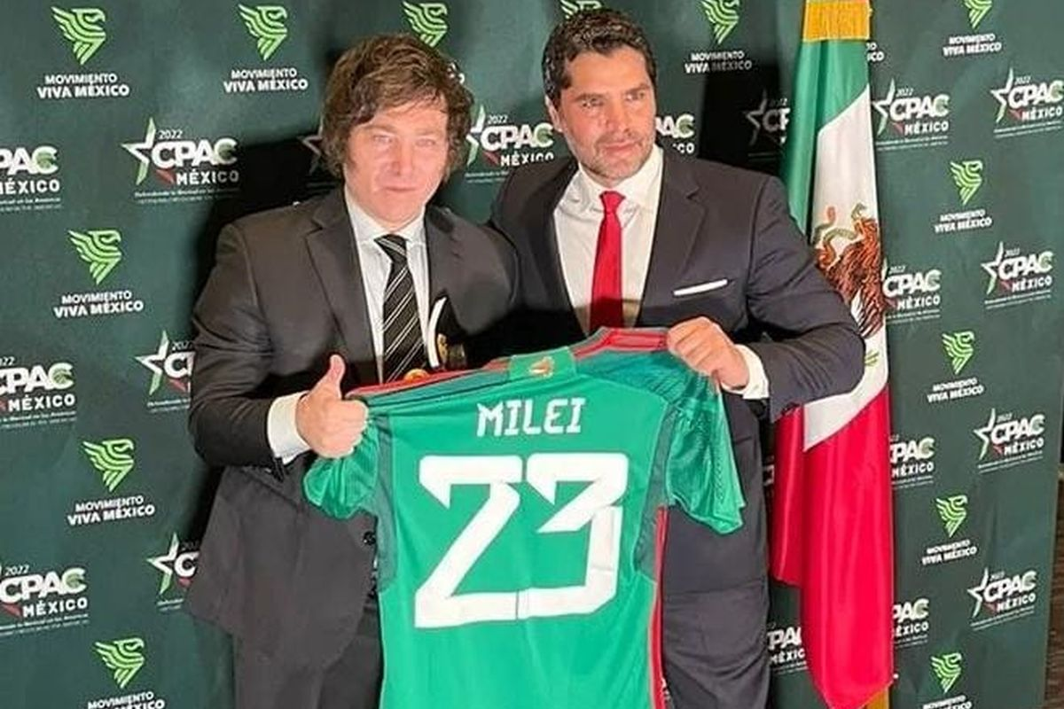 Milei, el nuevo ídolo de cartón de la derecha mexicana